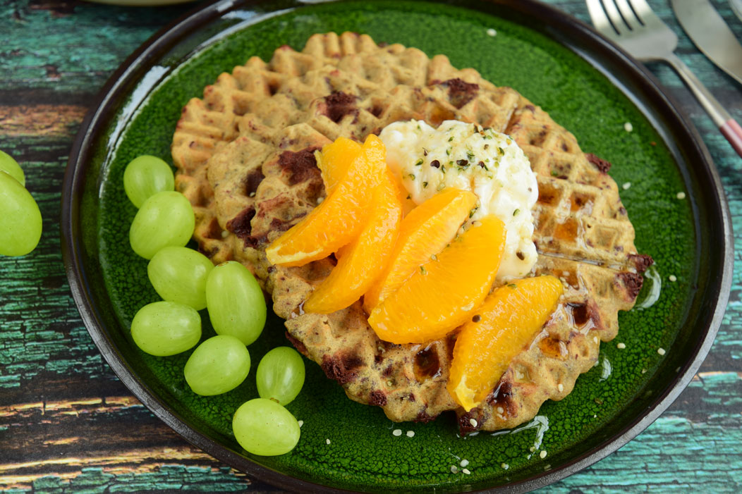 quinoa waffles with fruit